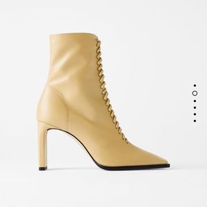 Zara cream leather lace up boots $159 sz40